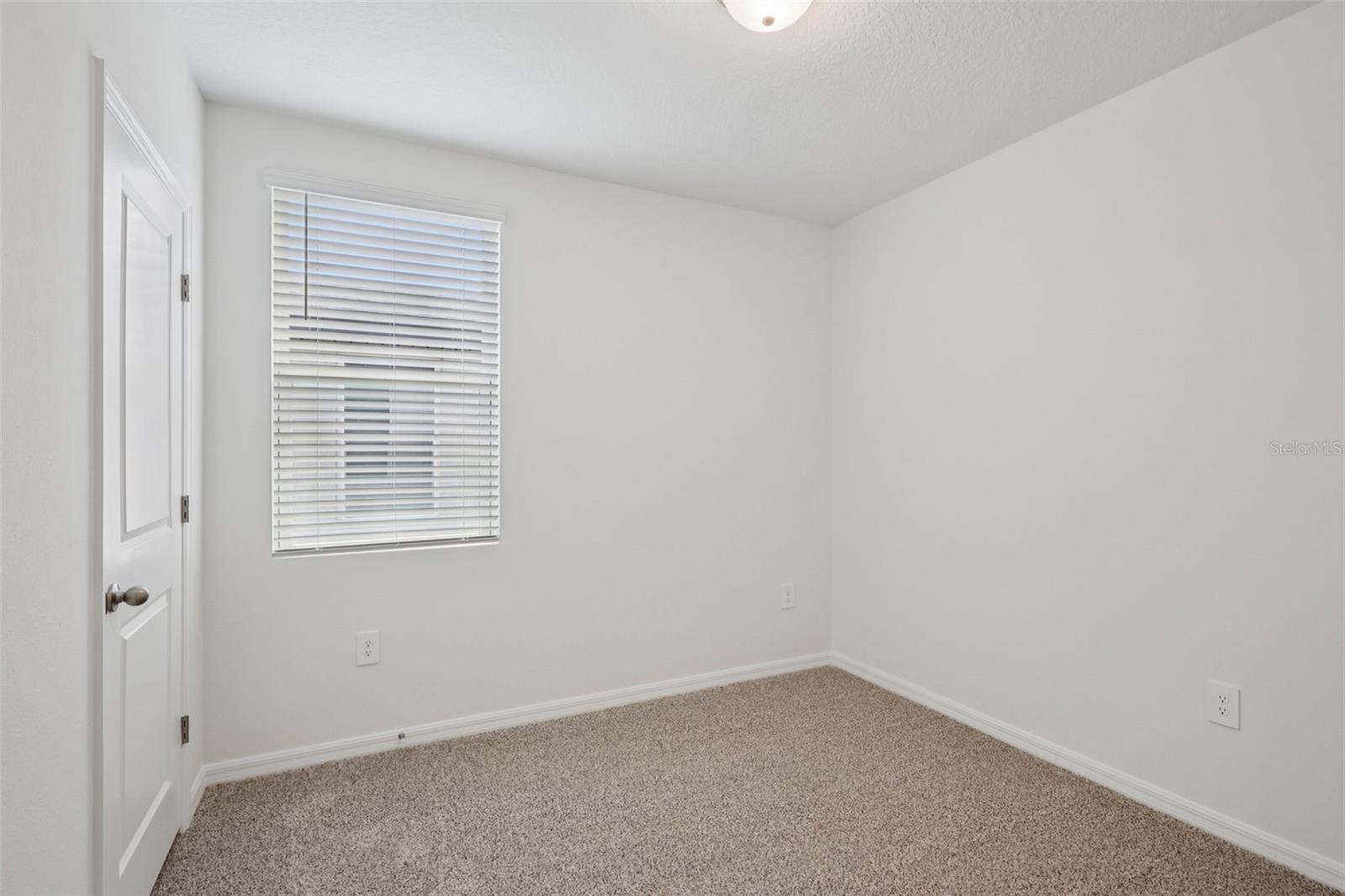 Image 15 of 35 For 739 Trailhead Pt Drive