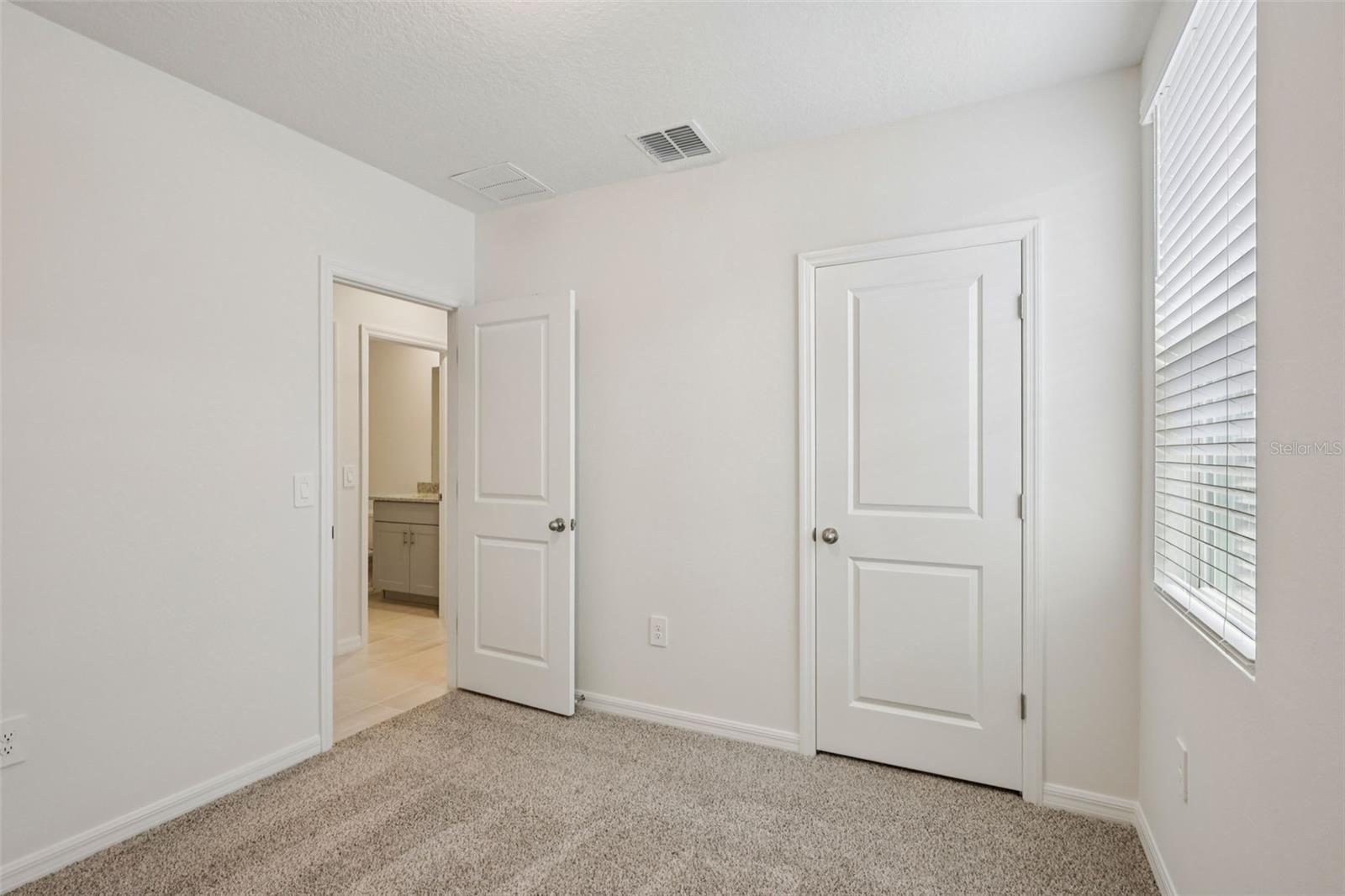 Image 16 of 35 For 739 Trailhead Pt Drive