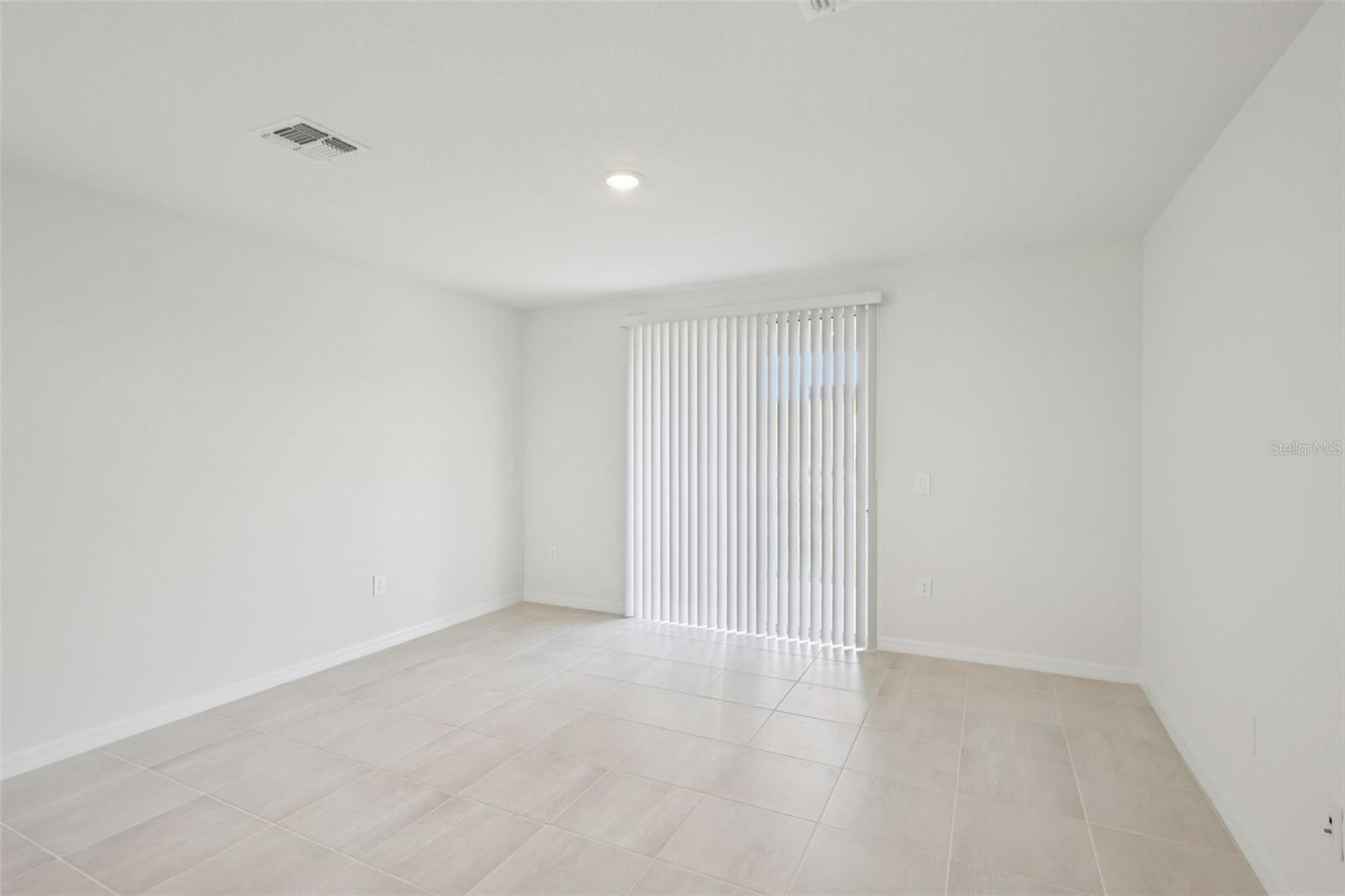 Image 21 of 35 For 739 Trailhead Pt Drive