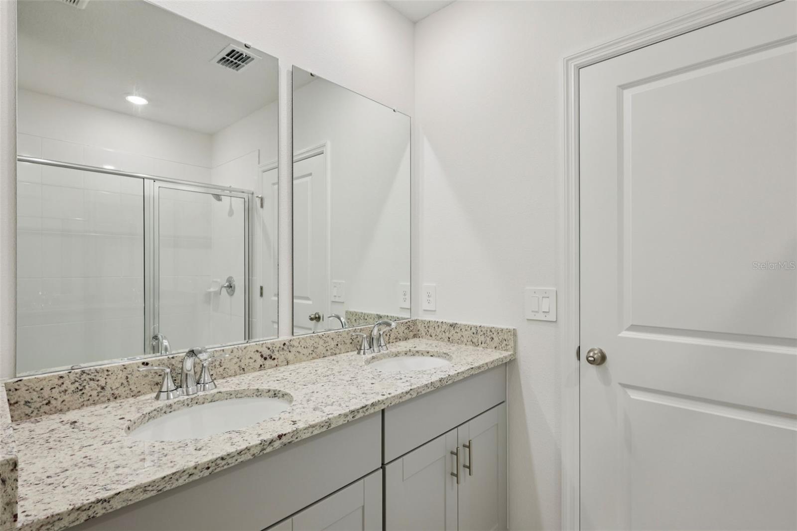 Image 26 of 35 For 739 Trailhead Pt Drive