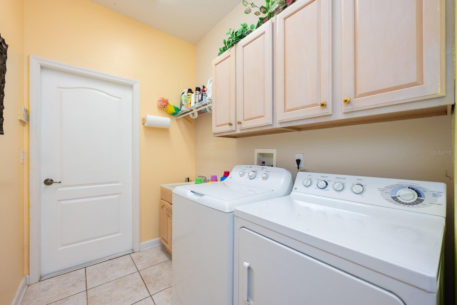 Image 25 of 32 For 126 Seville Chase Drive