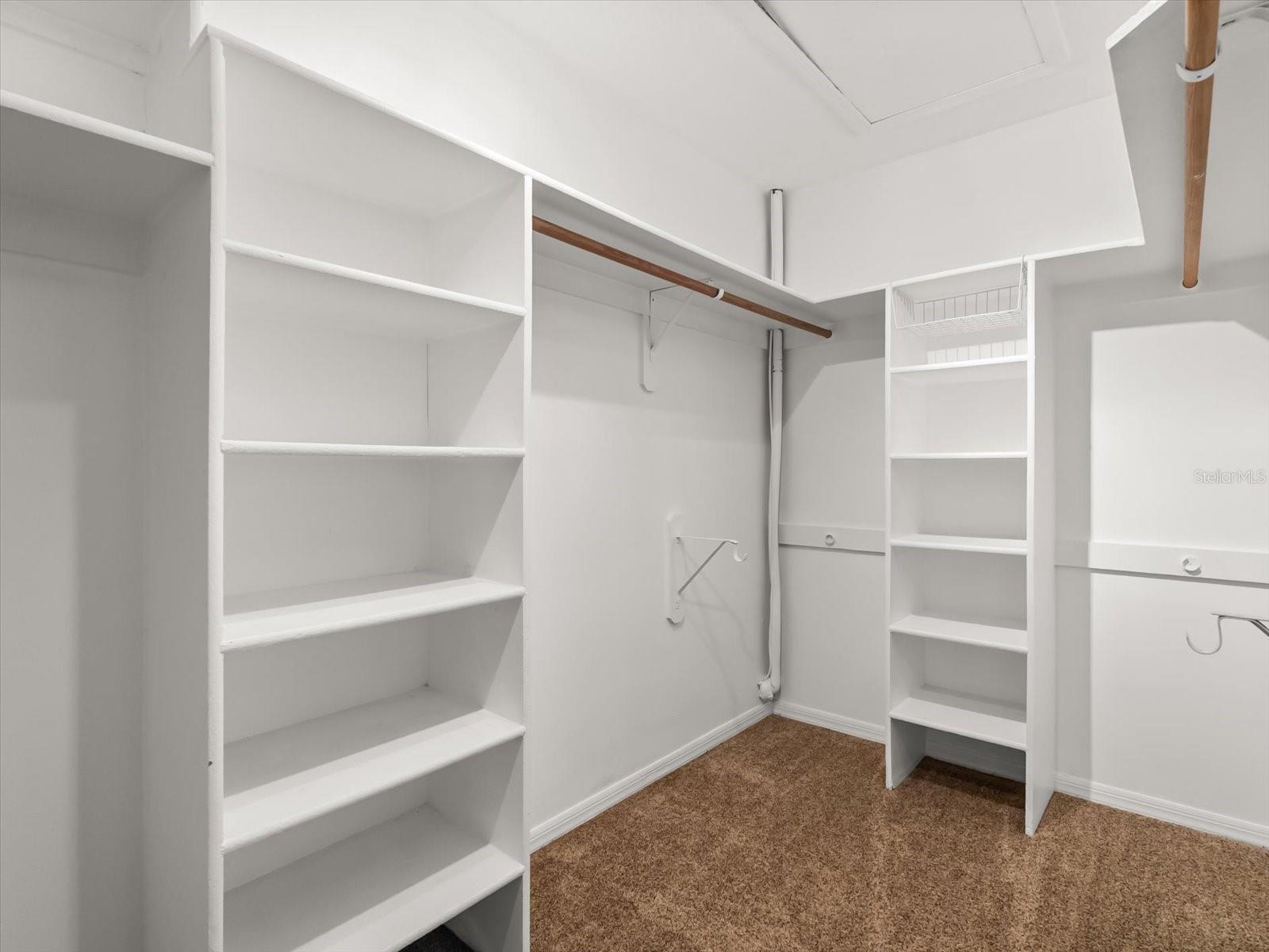 Image 18 of 45 For 222 Coachmans Cove