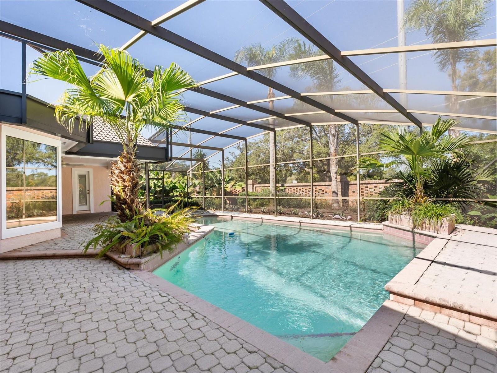 Image 36 of 45 For 222 Coachmans Cove