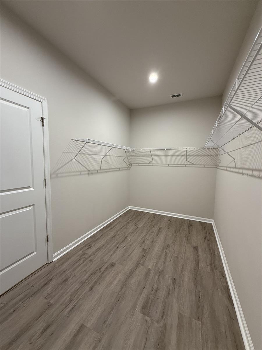 Image 17 of 21 For 334 Winter Bliss Lane