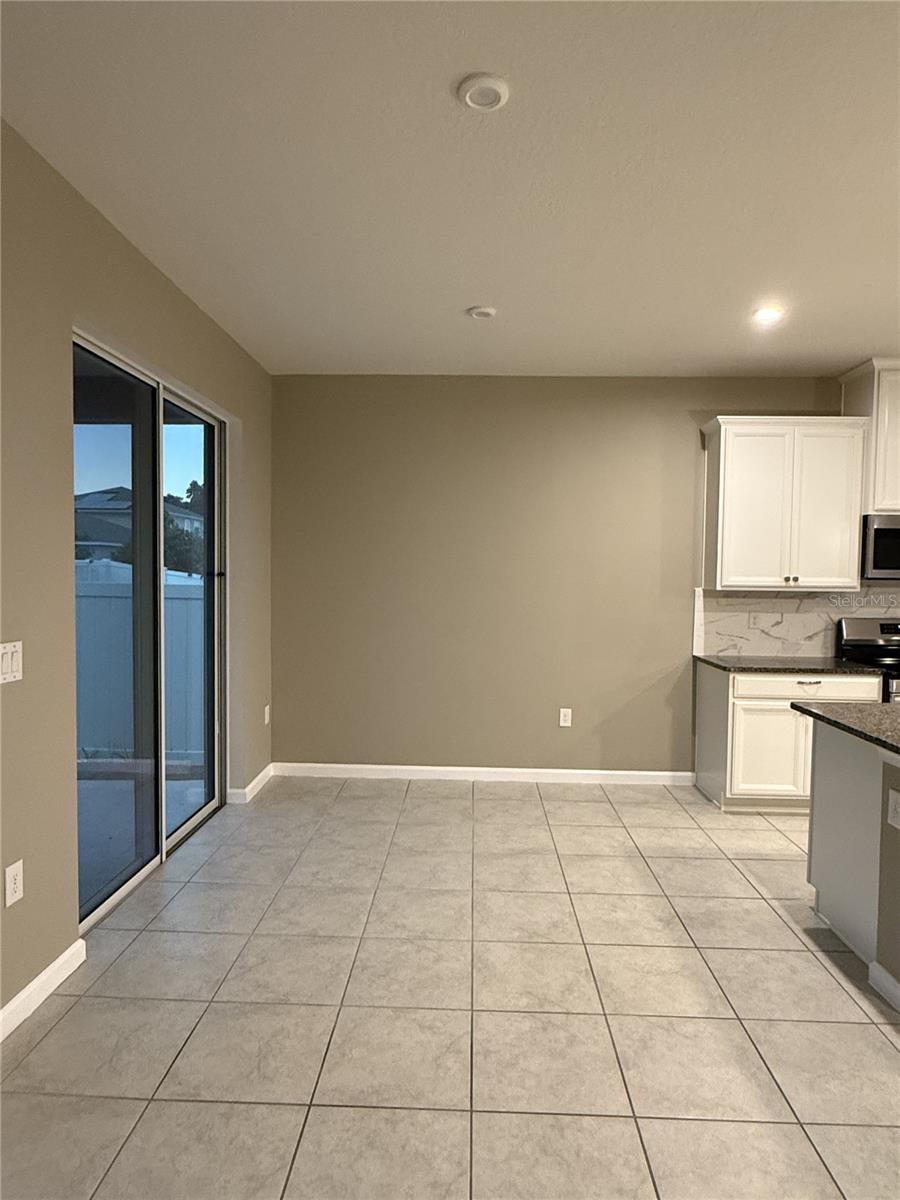 Image 19 of 21 For 334 Winter Bliss Lane