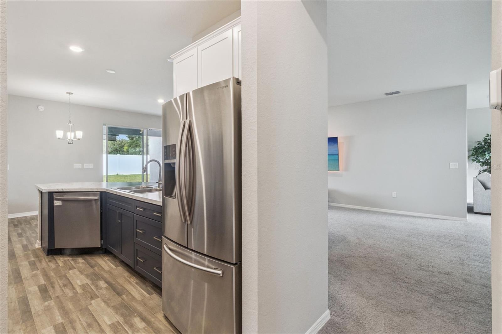 Image 16 of 39 For 1069 Montgomery Lane