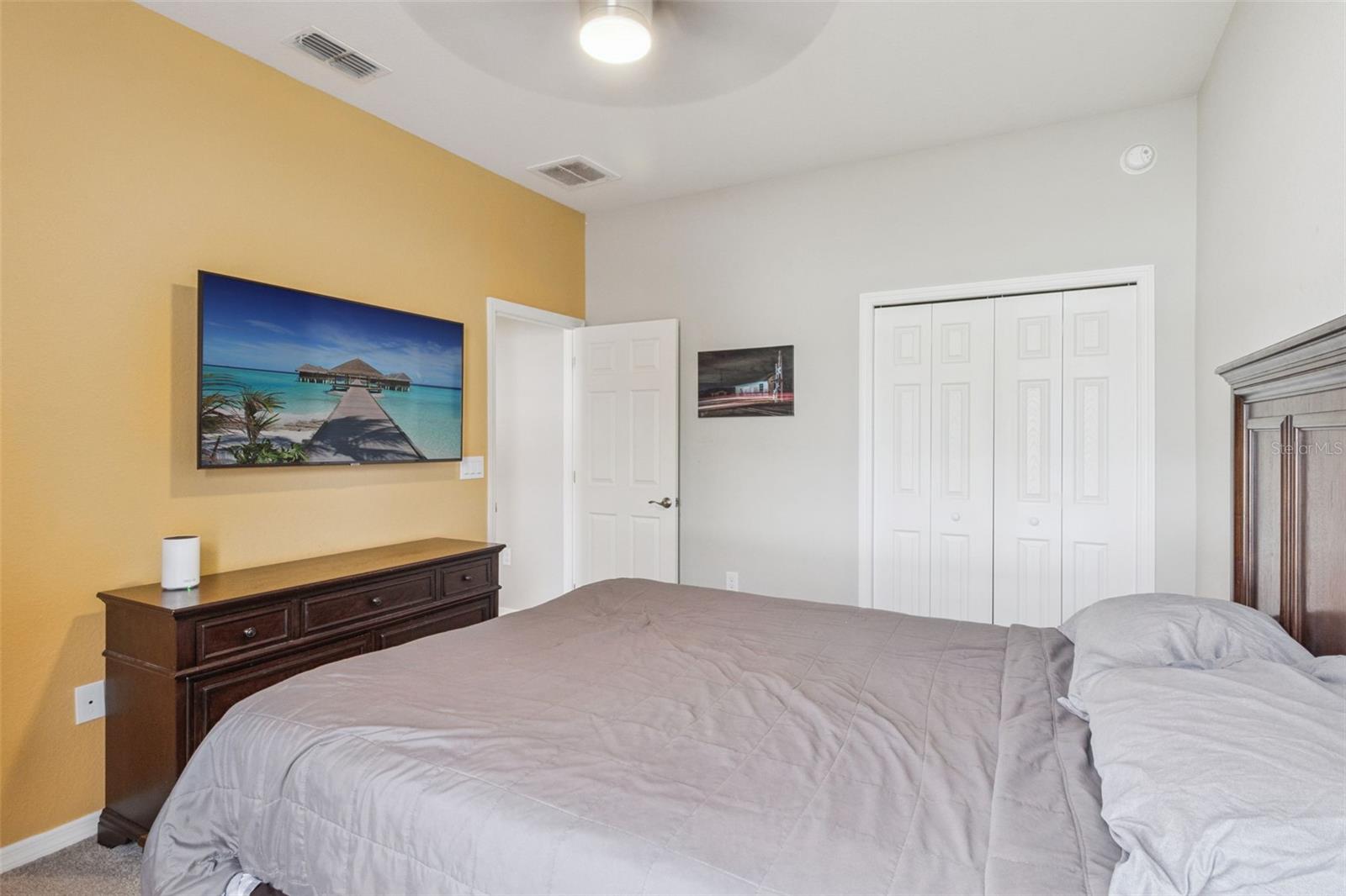 Image 25 of 39 For 1069 Montgomery Lane