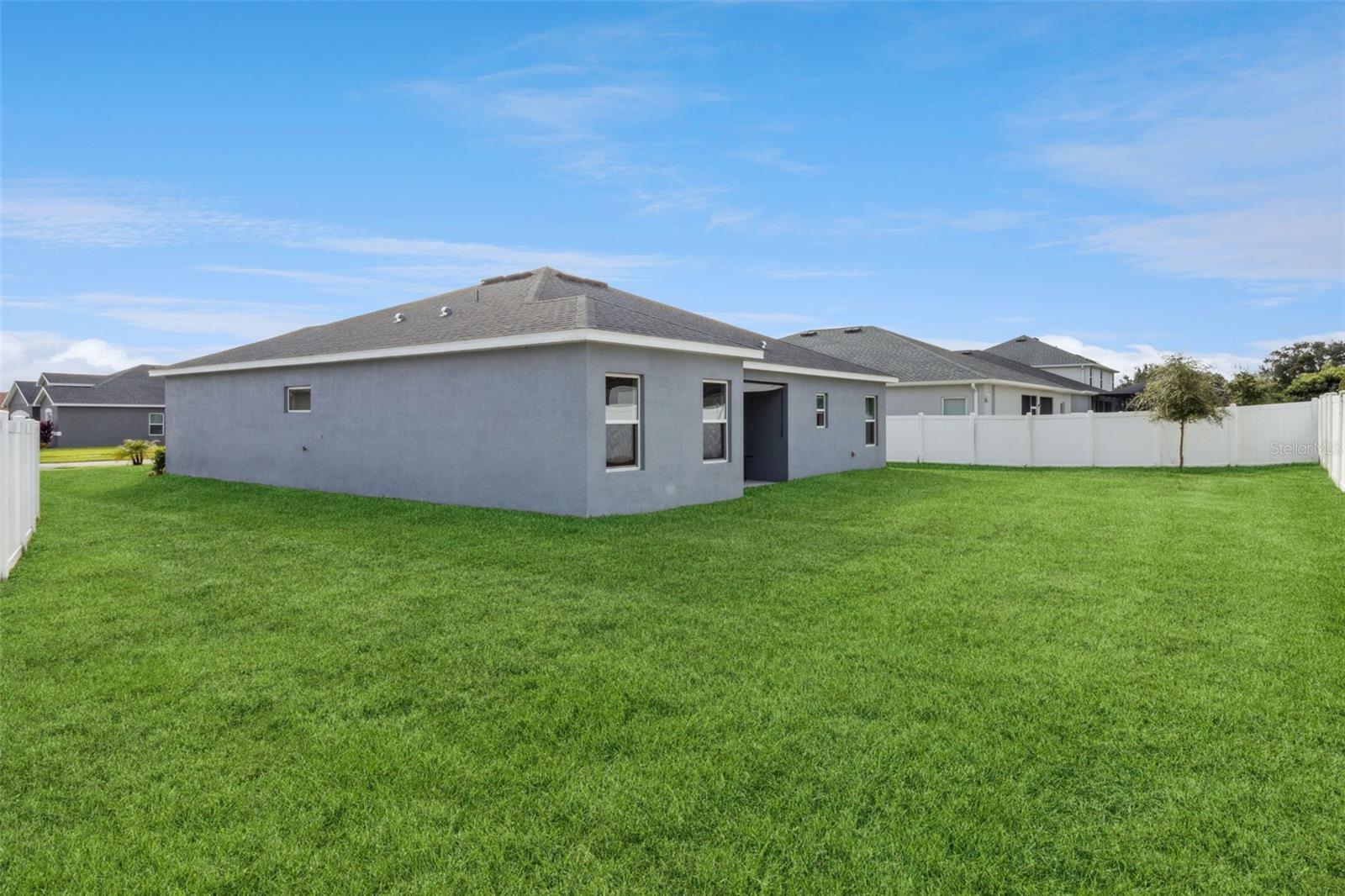 Image 37 of 39 For 1069 Montgomery Lane