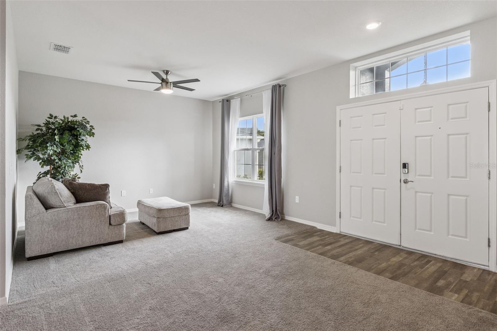 Image 7 of 39 For 1069 Montgomery Lane