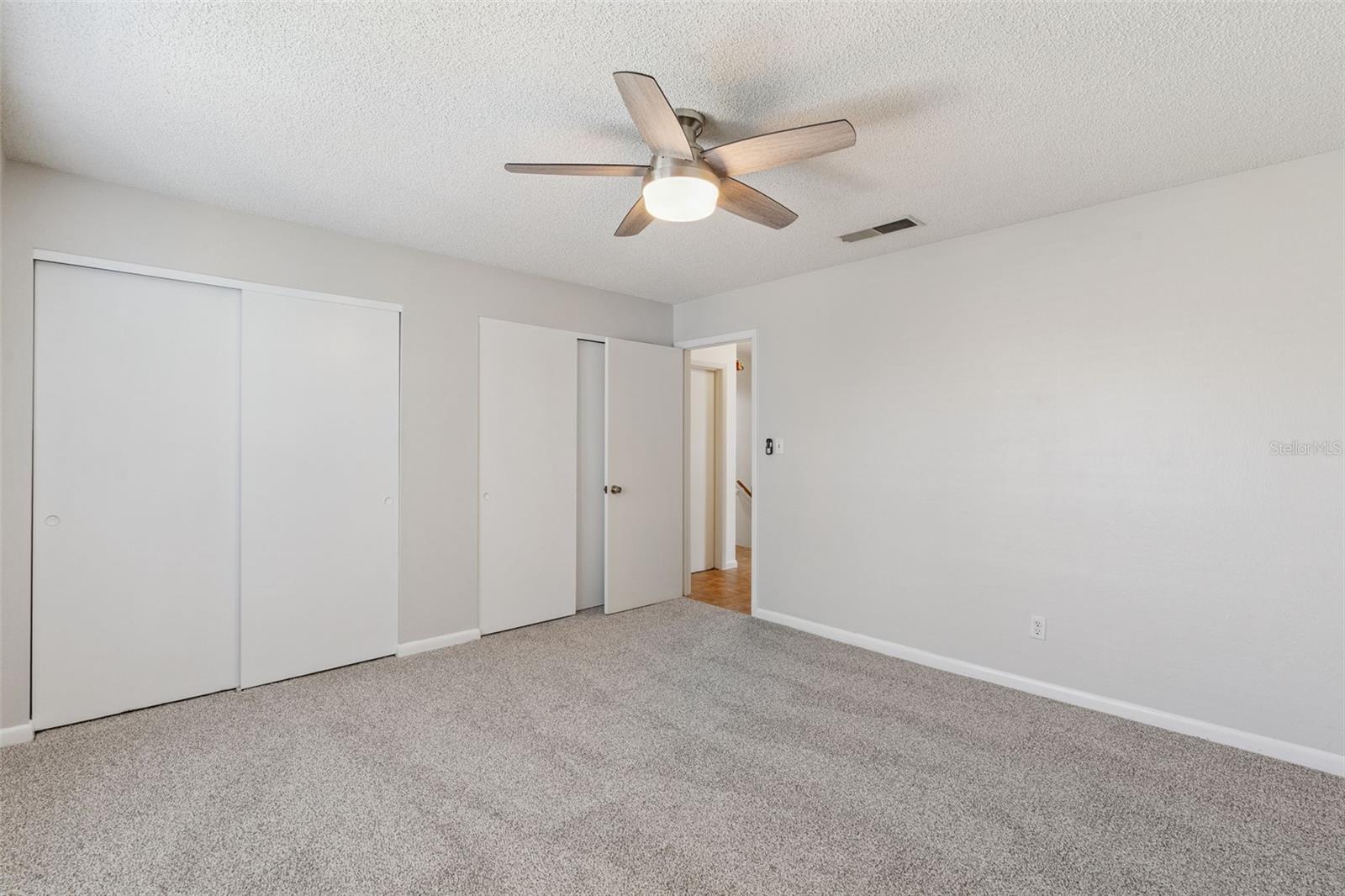 Image 25 of 43 For 200 Saint Andrews Boulevard 1707