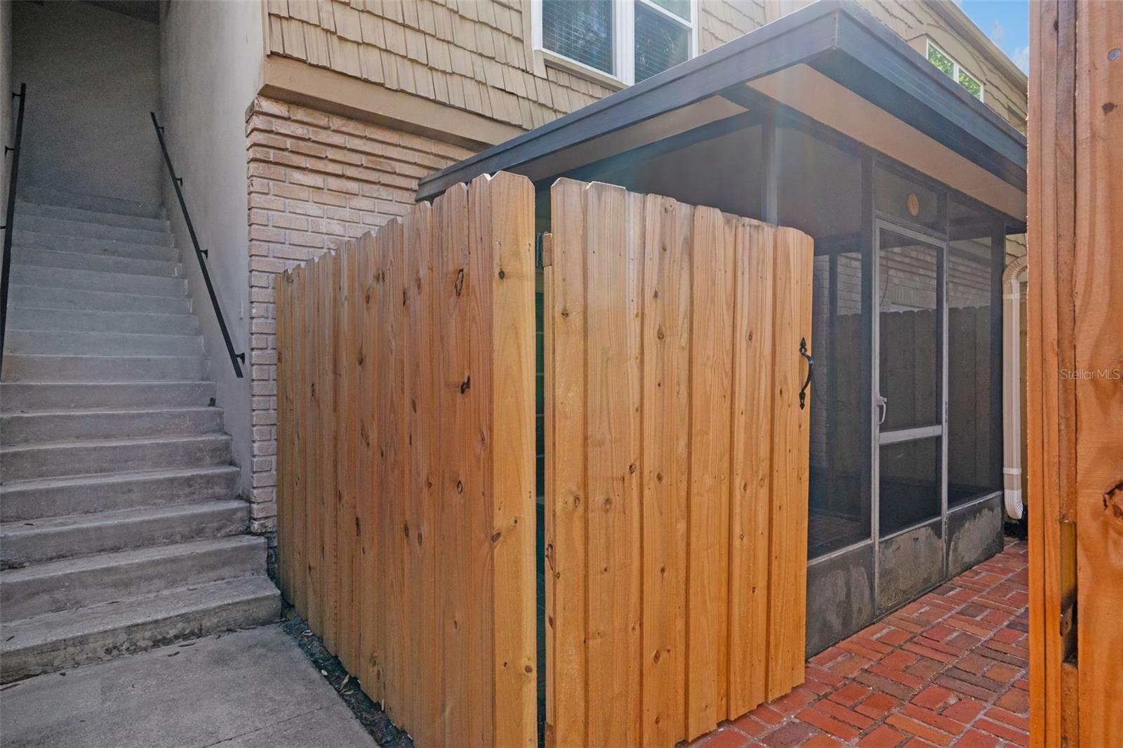 Image 30 of 43 For 200 Saint Andrews Boulevard 1707