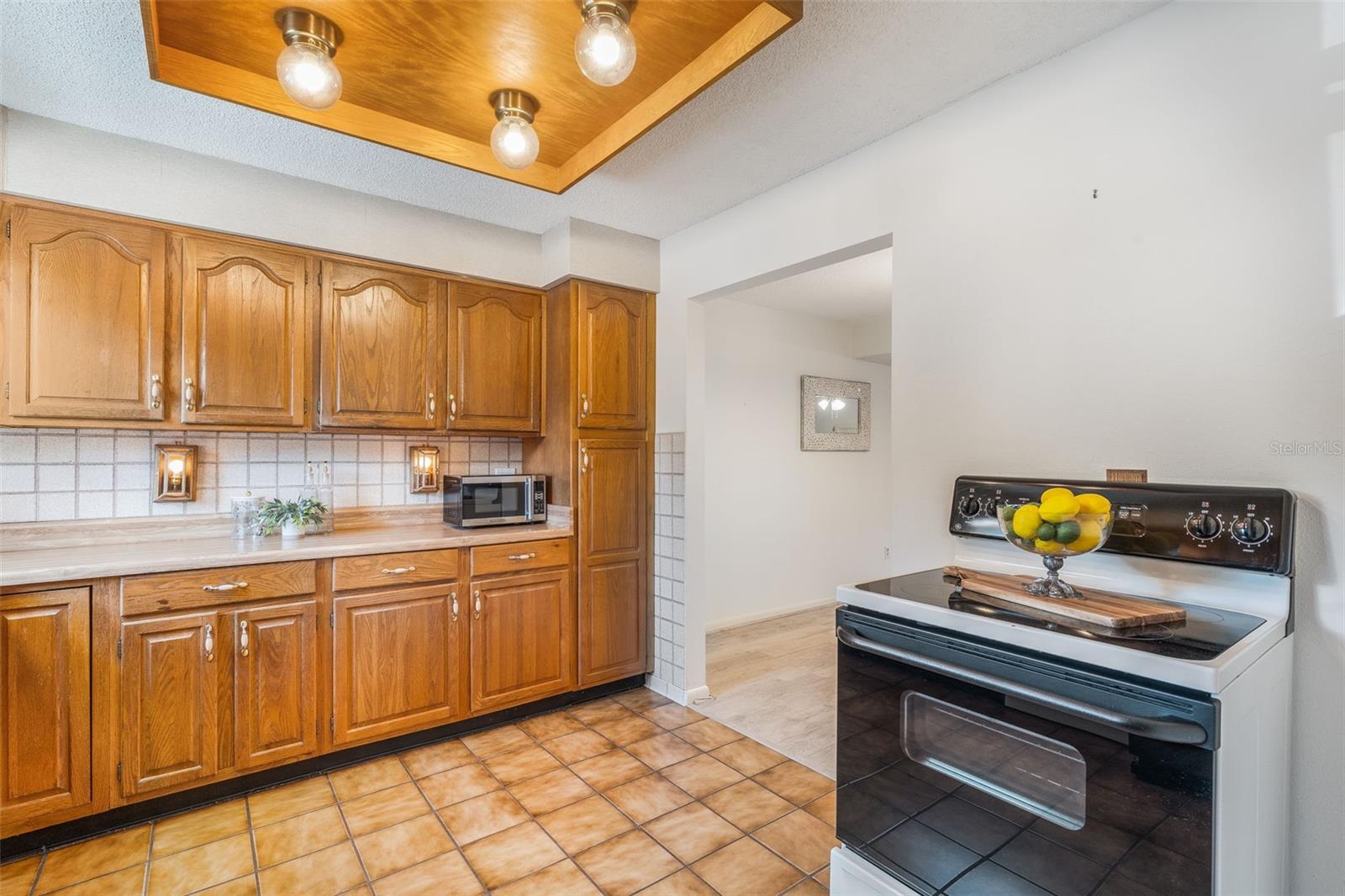 Image 8 of 43 For 200 Saint Andrews Boulevard 1707