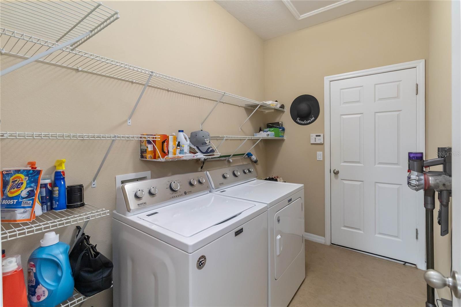 Image 22 of 34 For 832 Eagle Vista Way