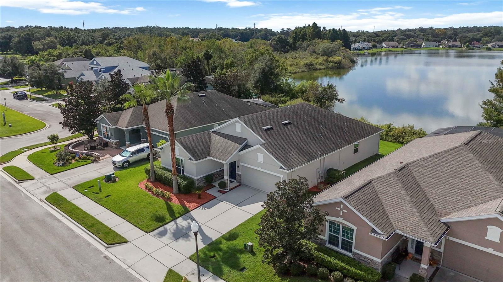 Image 26 of 34 For 832 Eagle Vista Way