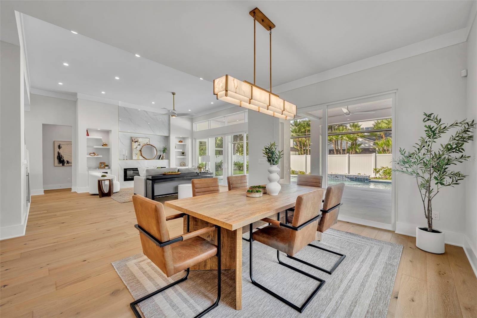 Image 10 of 41 For 1661 Palm Avenue