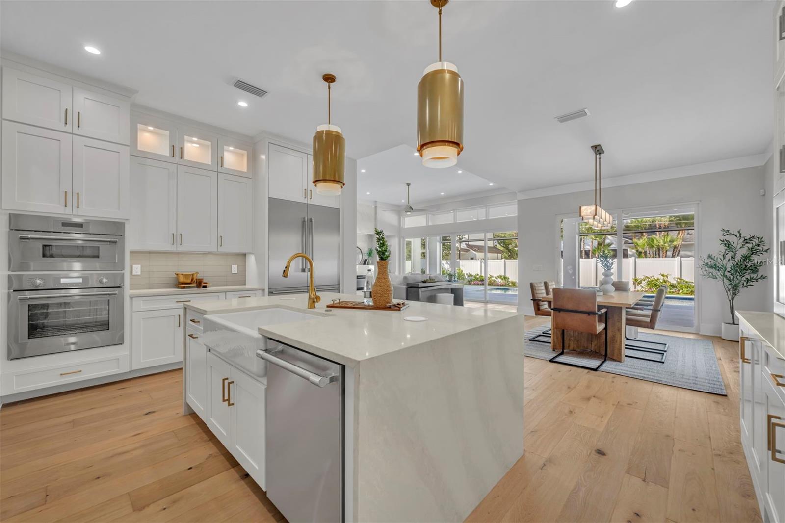 Image 13 of 41 For 1661 Palm Avenue