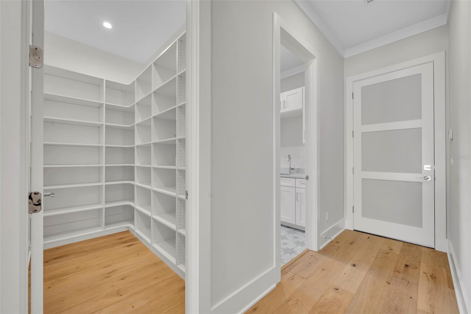 Image 15 of 41 For 1661 Palm Avenue