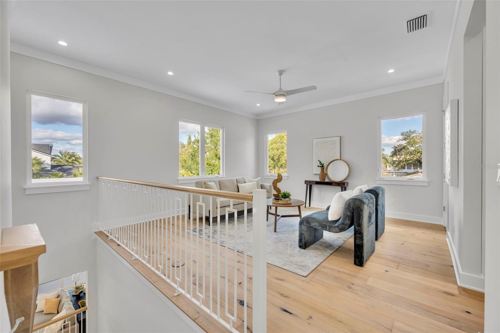 Image 24 of 41 For 1661 Palm Avenue