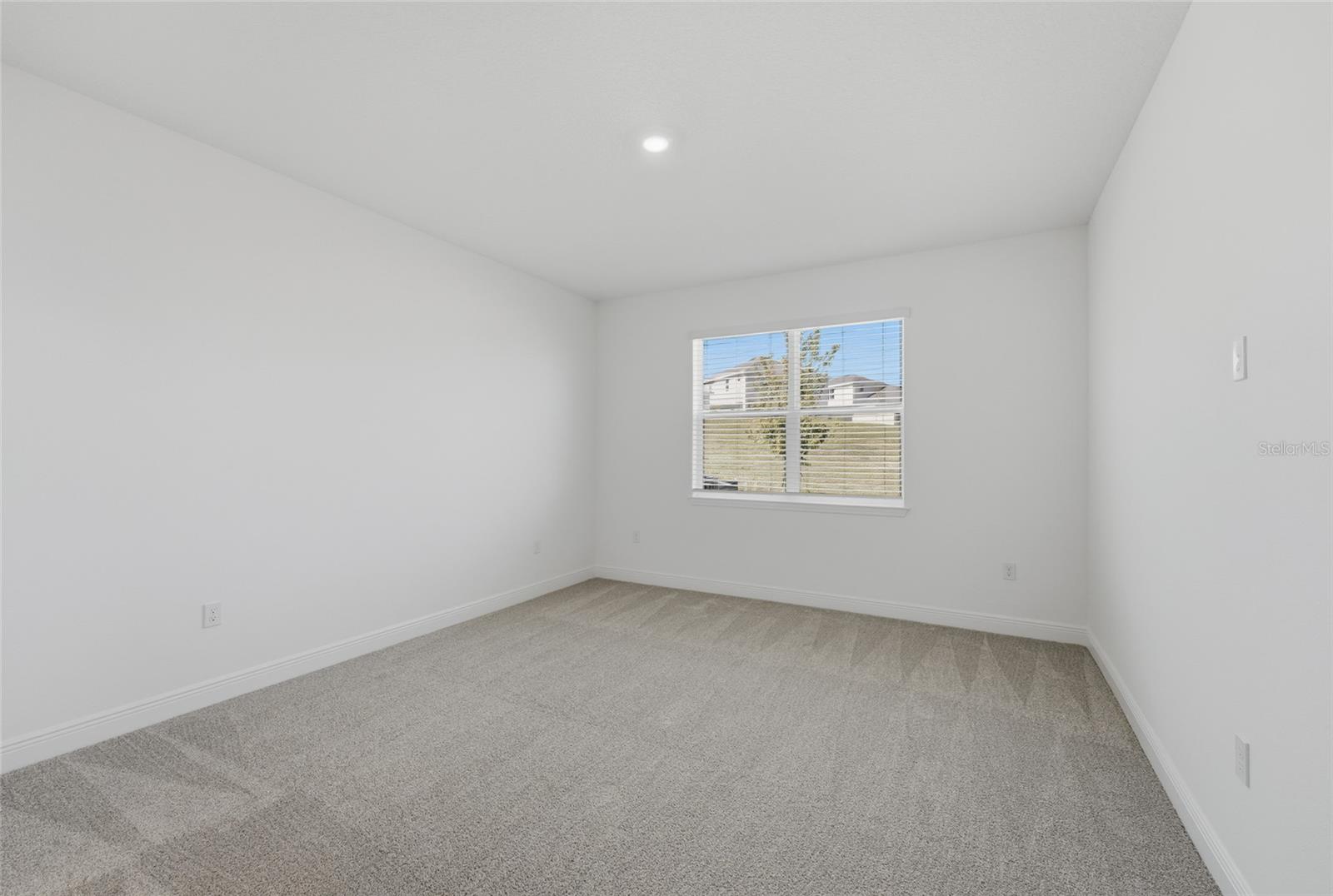 Image 13 of 25 For 2100 Maverick Court