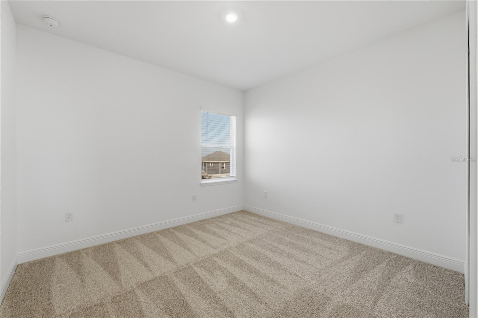 Image 19 of 25 For 2100 Maverick Court