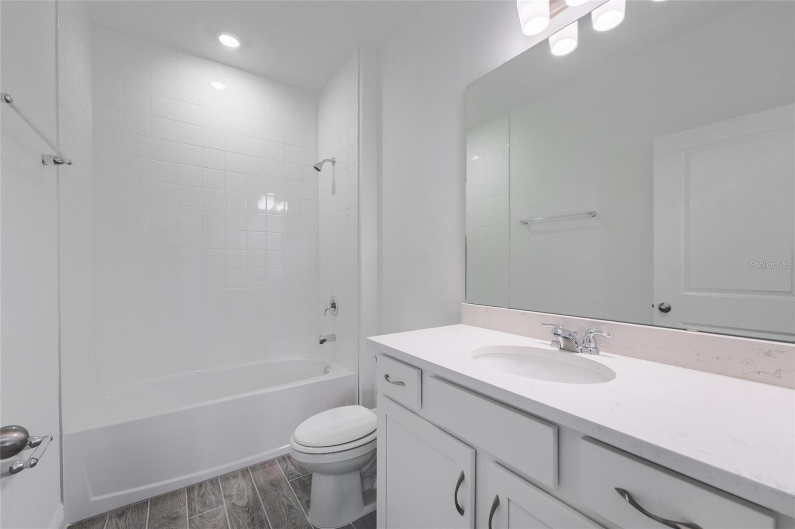 Image 20 of 25 For 2100 Maverick Court