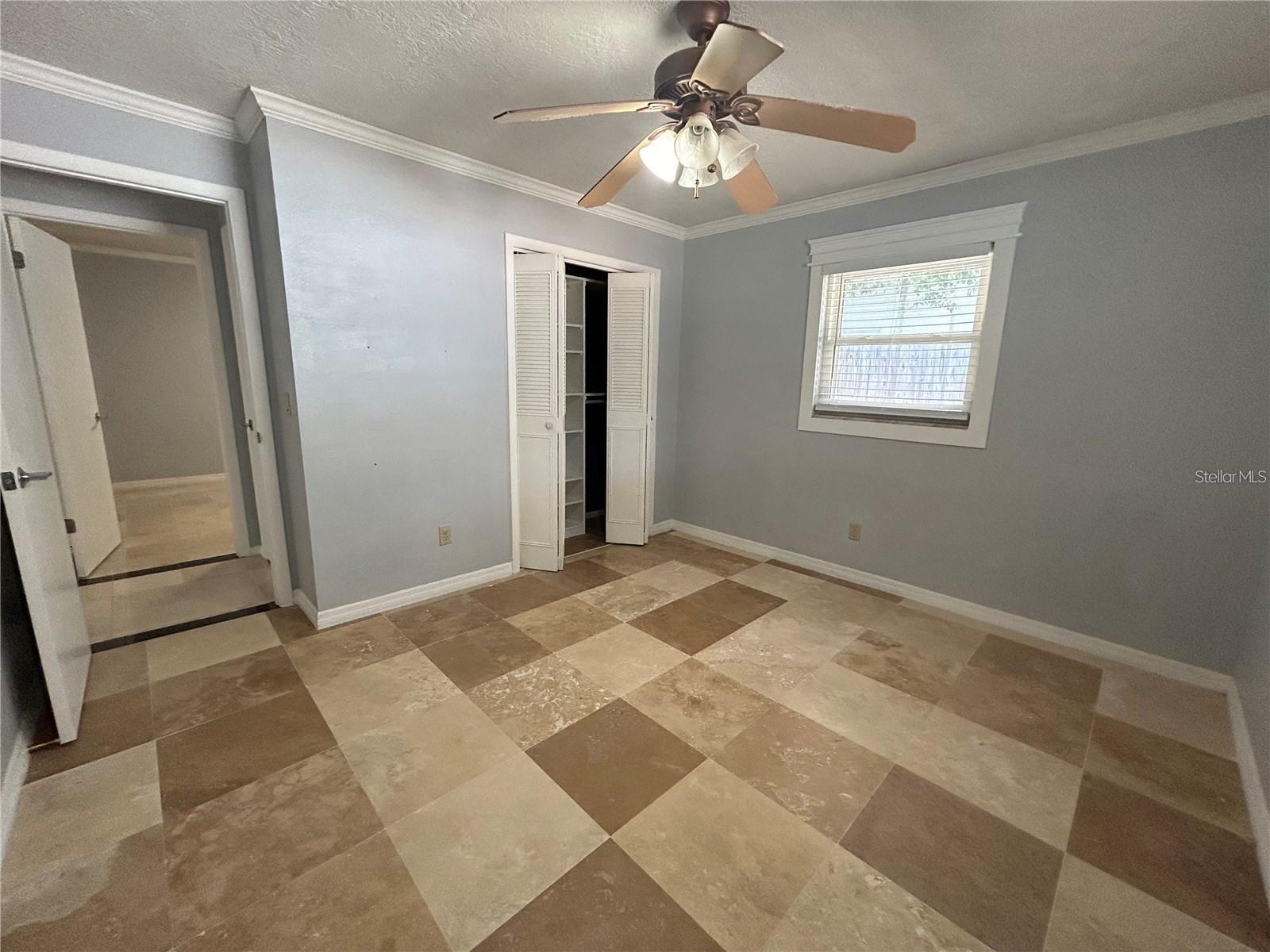 Image 23 of 51 For 321 Ridgewood Street