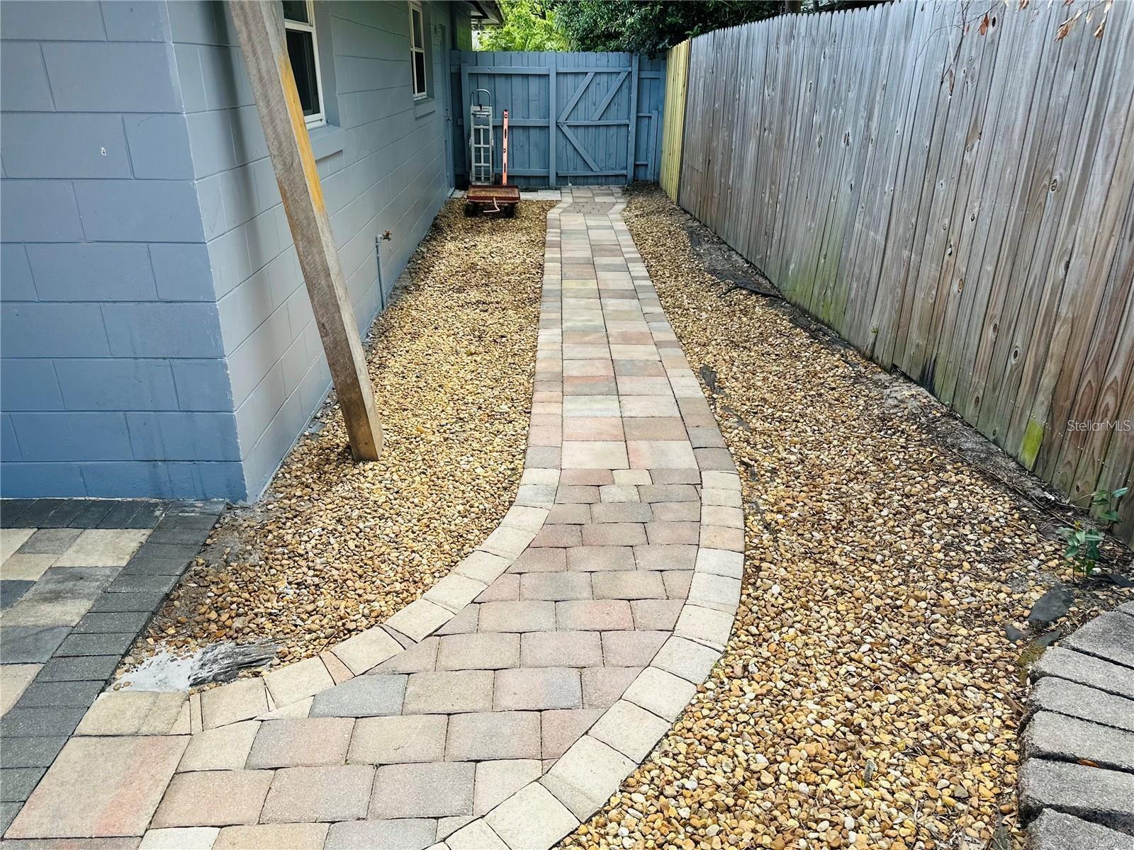 Image 45 of 51 For 321 Ridgewood Street