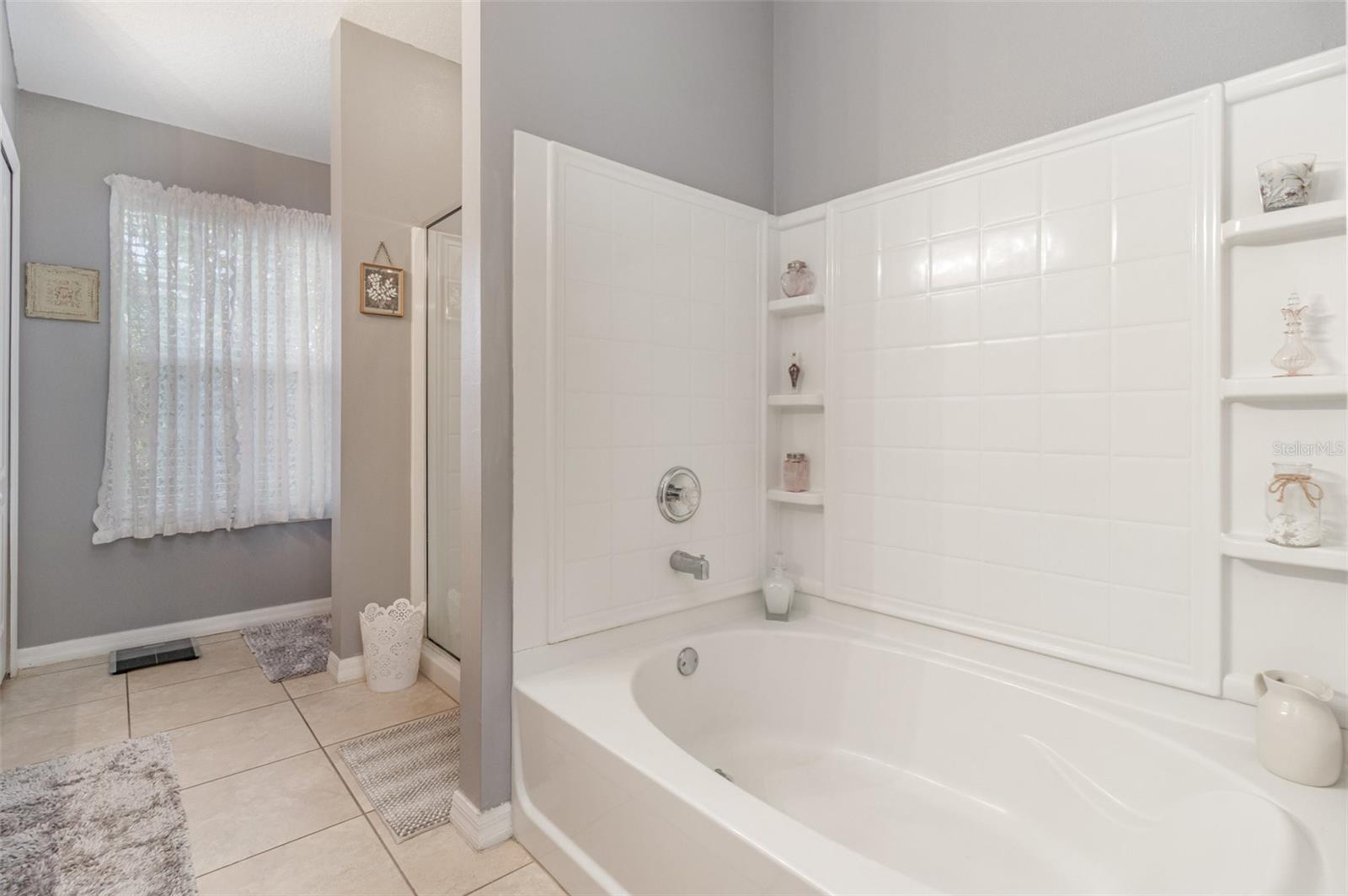 Image 15 of 24 For 7130 Red Lantern Drive