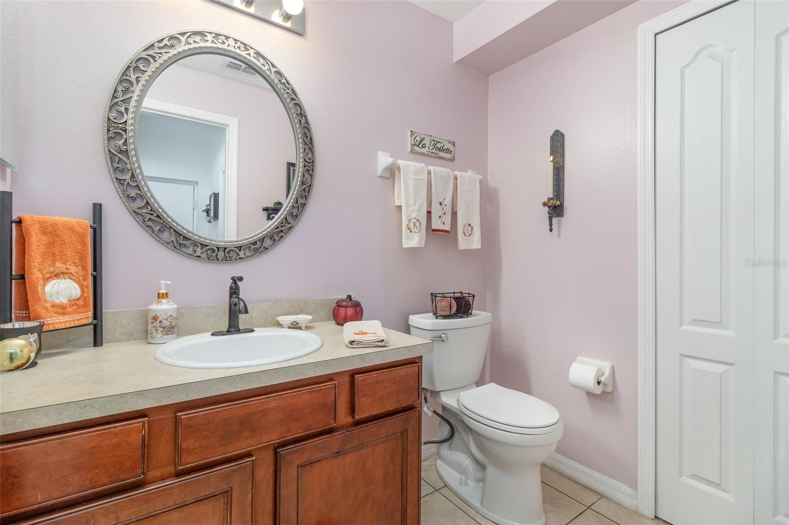 Image 21 of 24 For 7130 Red Lantern Drive