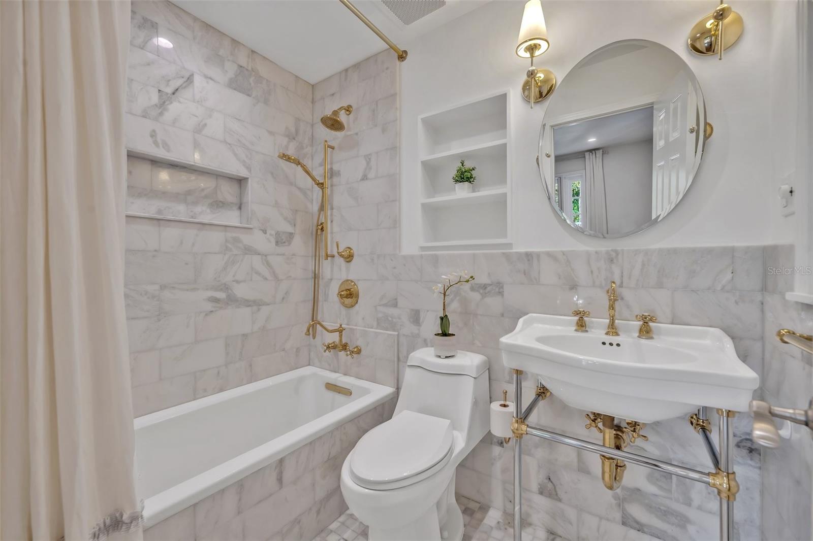 Image 30 of 41 For 1450 Glencoe Road