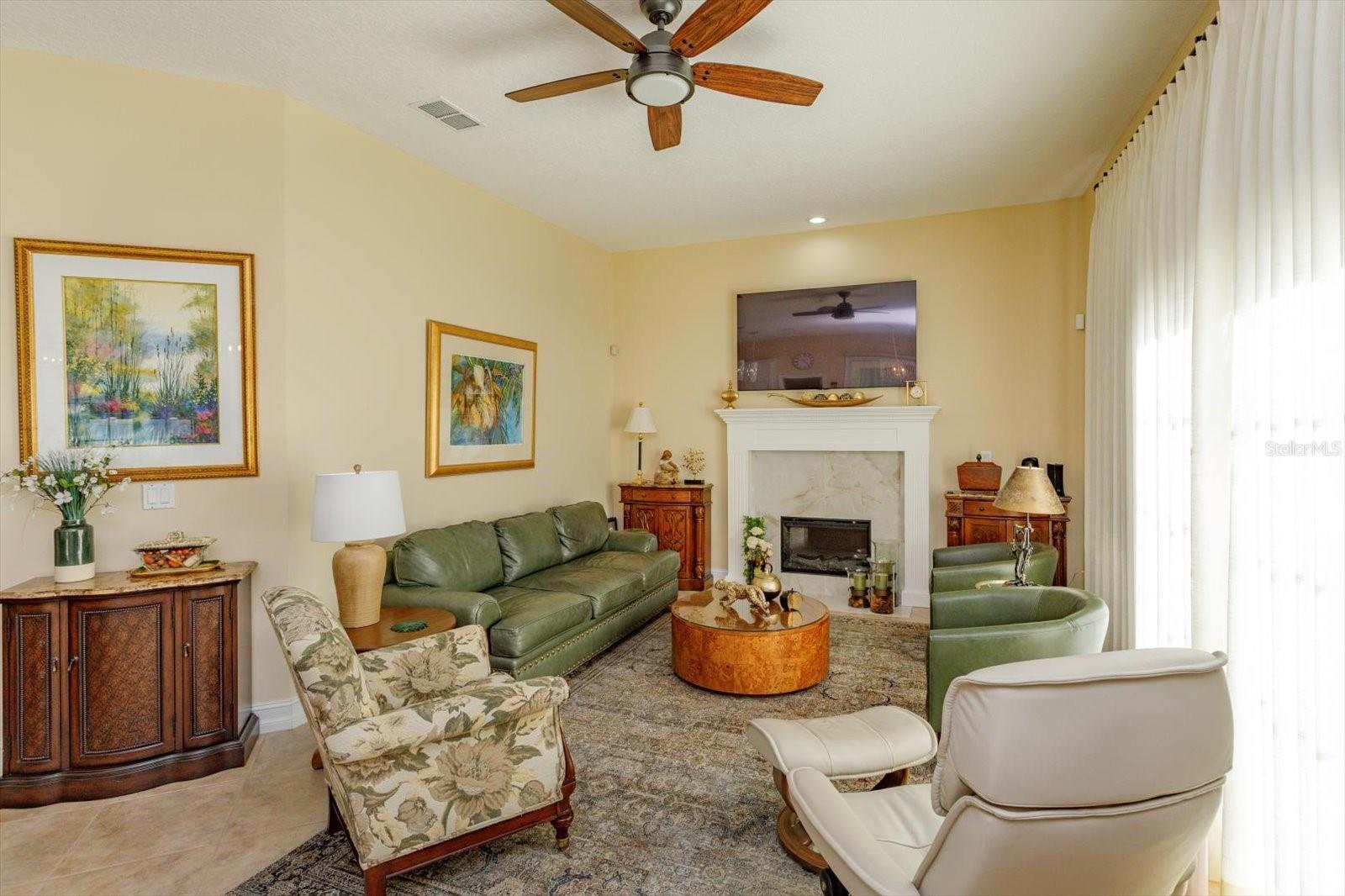 Image 15 of 34 For 5083 Great Oak Lane