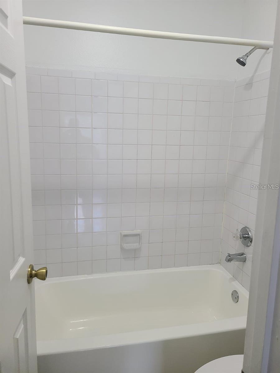 Image 8 of 33 For 238 Afton Square 306