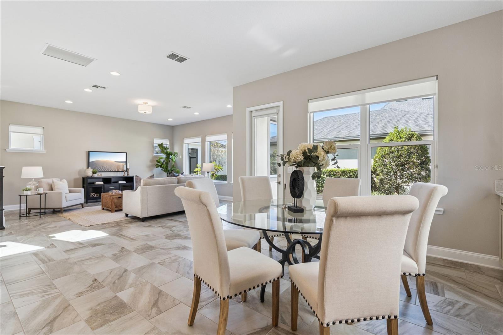 Image 20 of 47 For 9581 Reymont Street