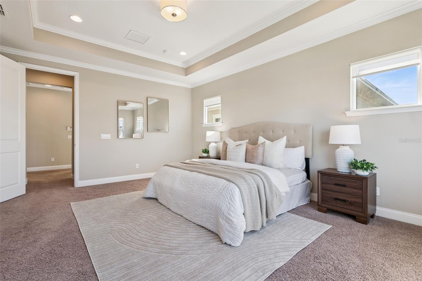 Image 27 of 47 For 9581 Reymont Street