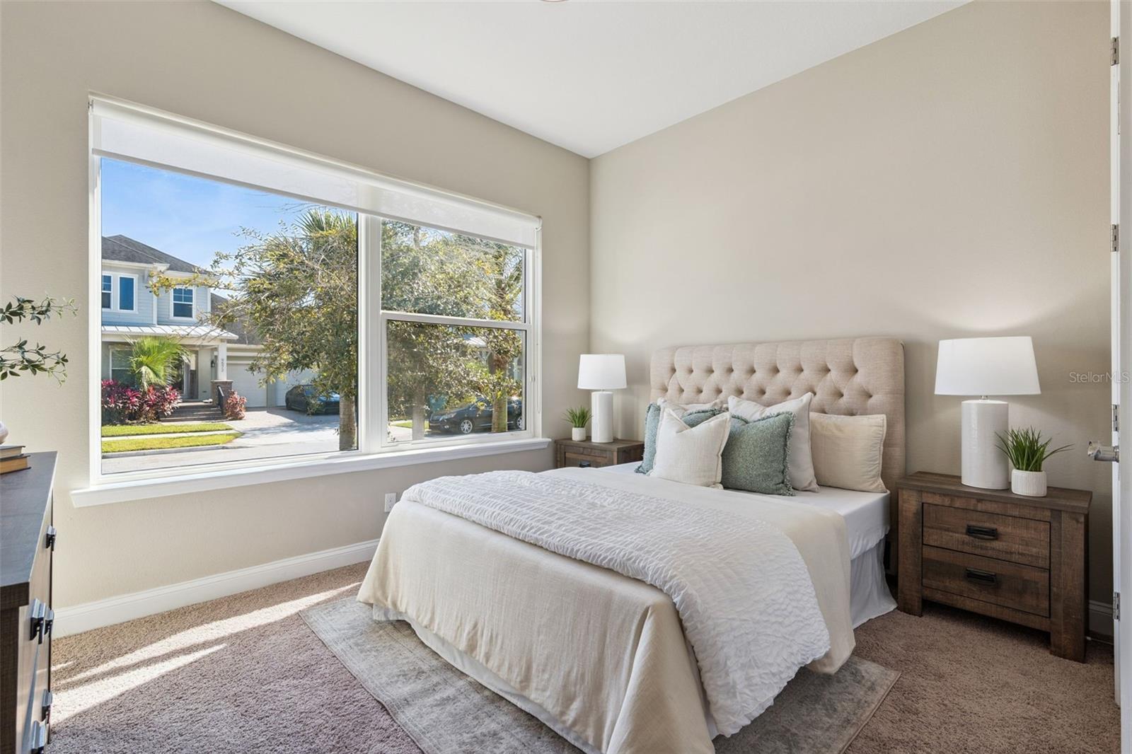 Image 32 of 47 For 9581 Reymont Street