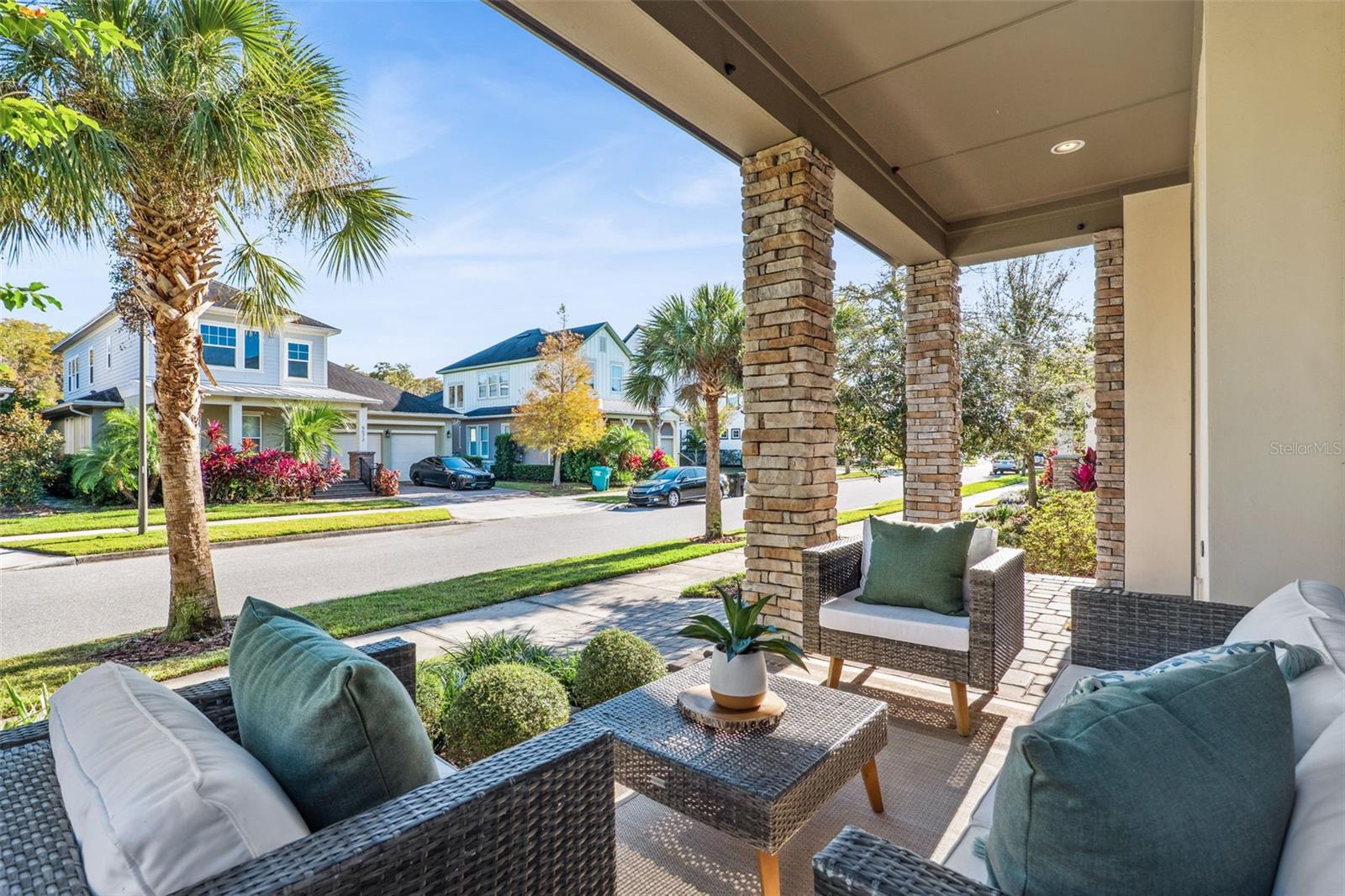 Image 5 of 47 For 9581 Reymont Street