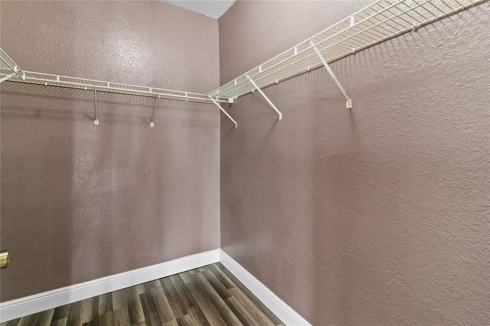 Image 22 of 27 For 822 Camargo Way 204