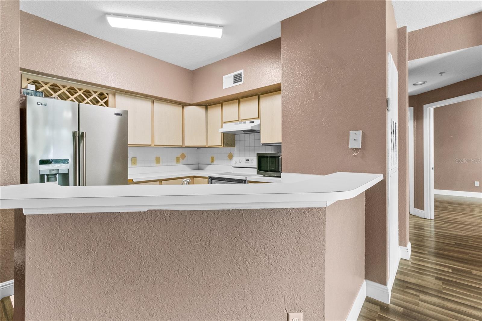 Image 26 of 27 For 822 Camargo Way 204