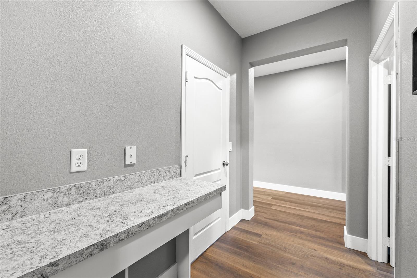 Image 27 of 46 For 31958 Redtail Reserve Boulevard