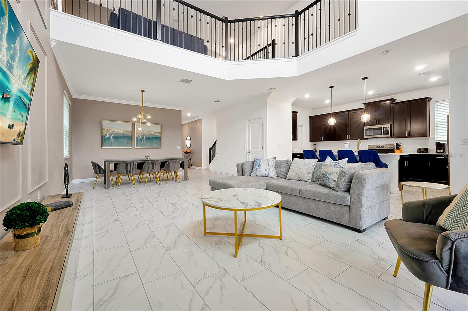 Image 13 of 47 For 1085 Leader Street