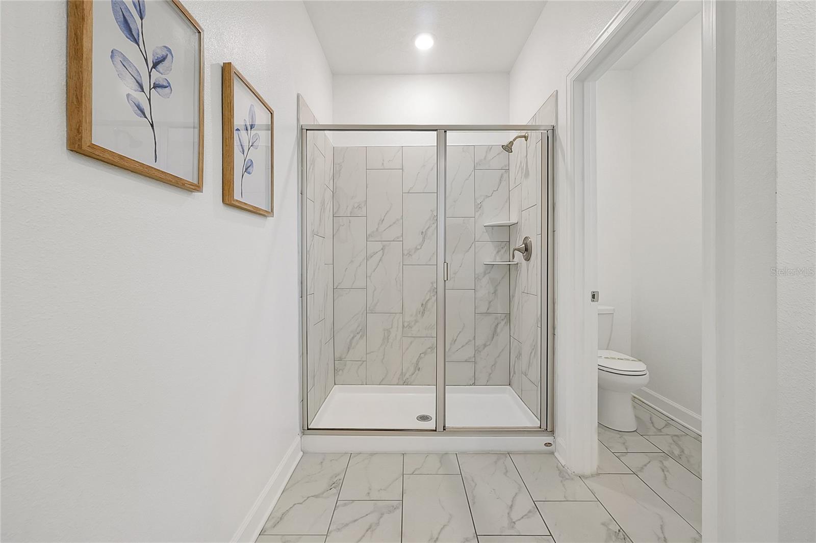 Image 19 of 47 For 1085 Leader Street