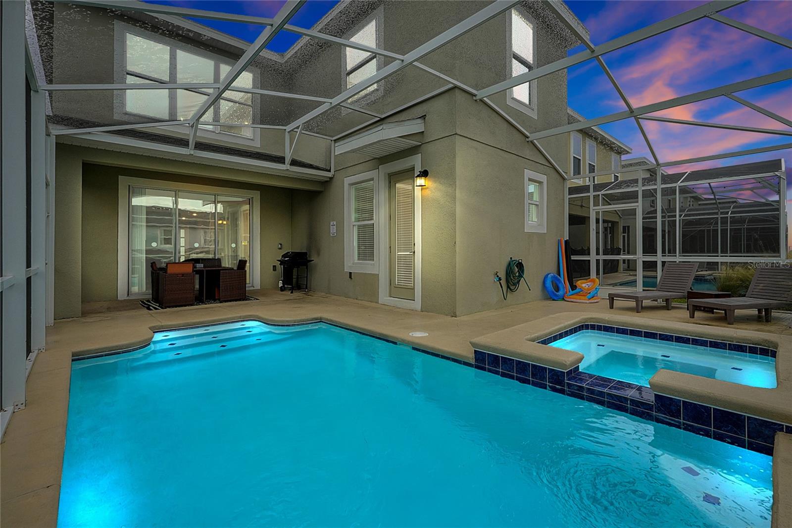 Image 2 of 47 For 1085 Leader Street