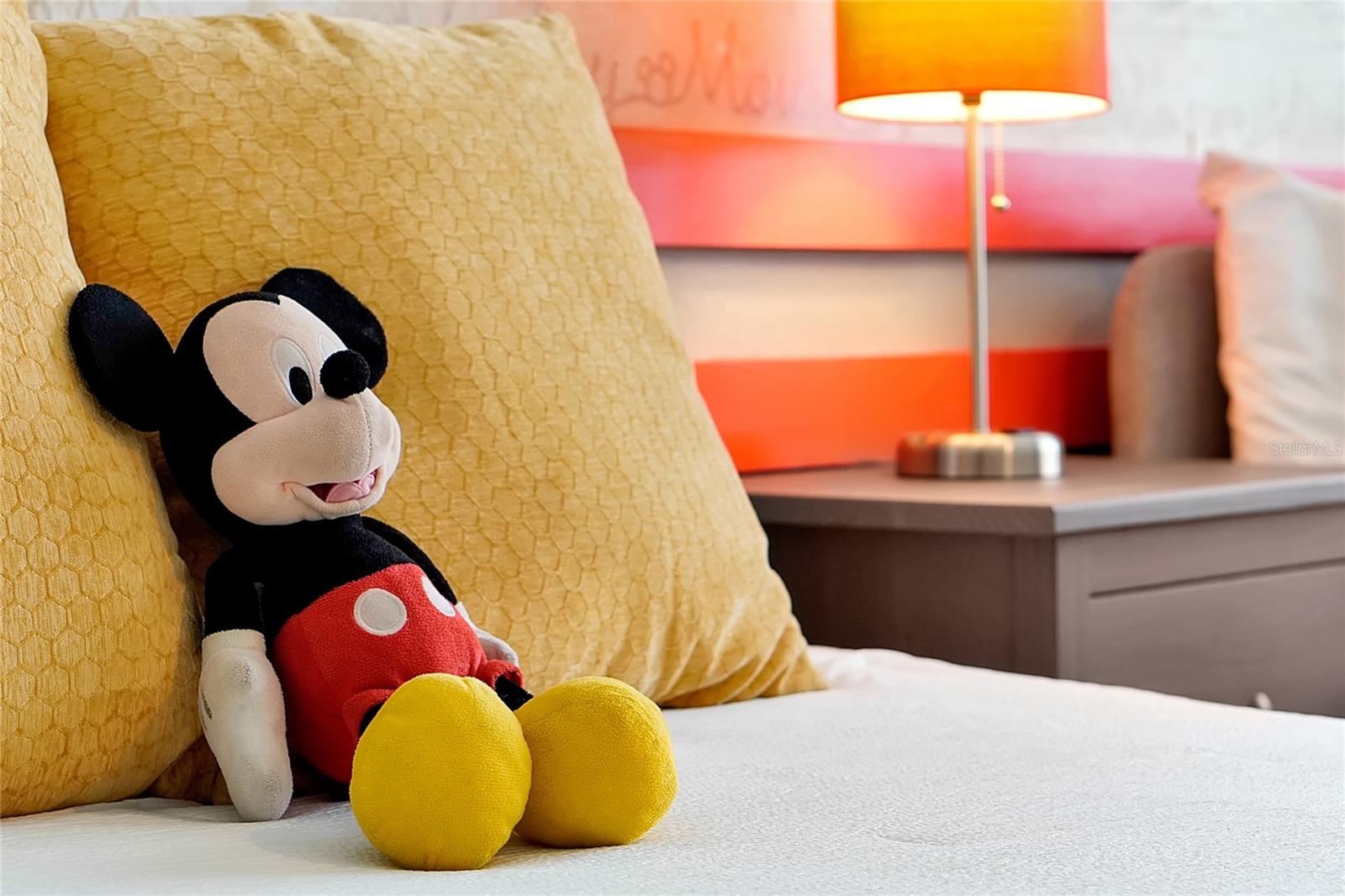 Image 22 of 47 For 1085 Leader Street