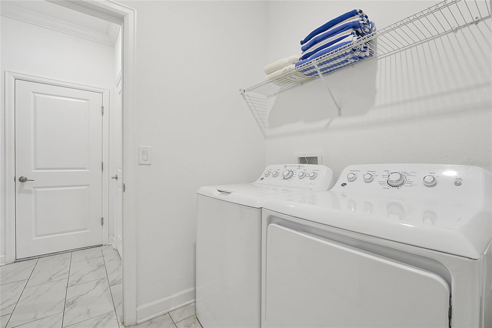 Image 25 of 47 For 1085 Leader Street