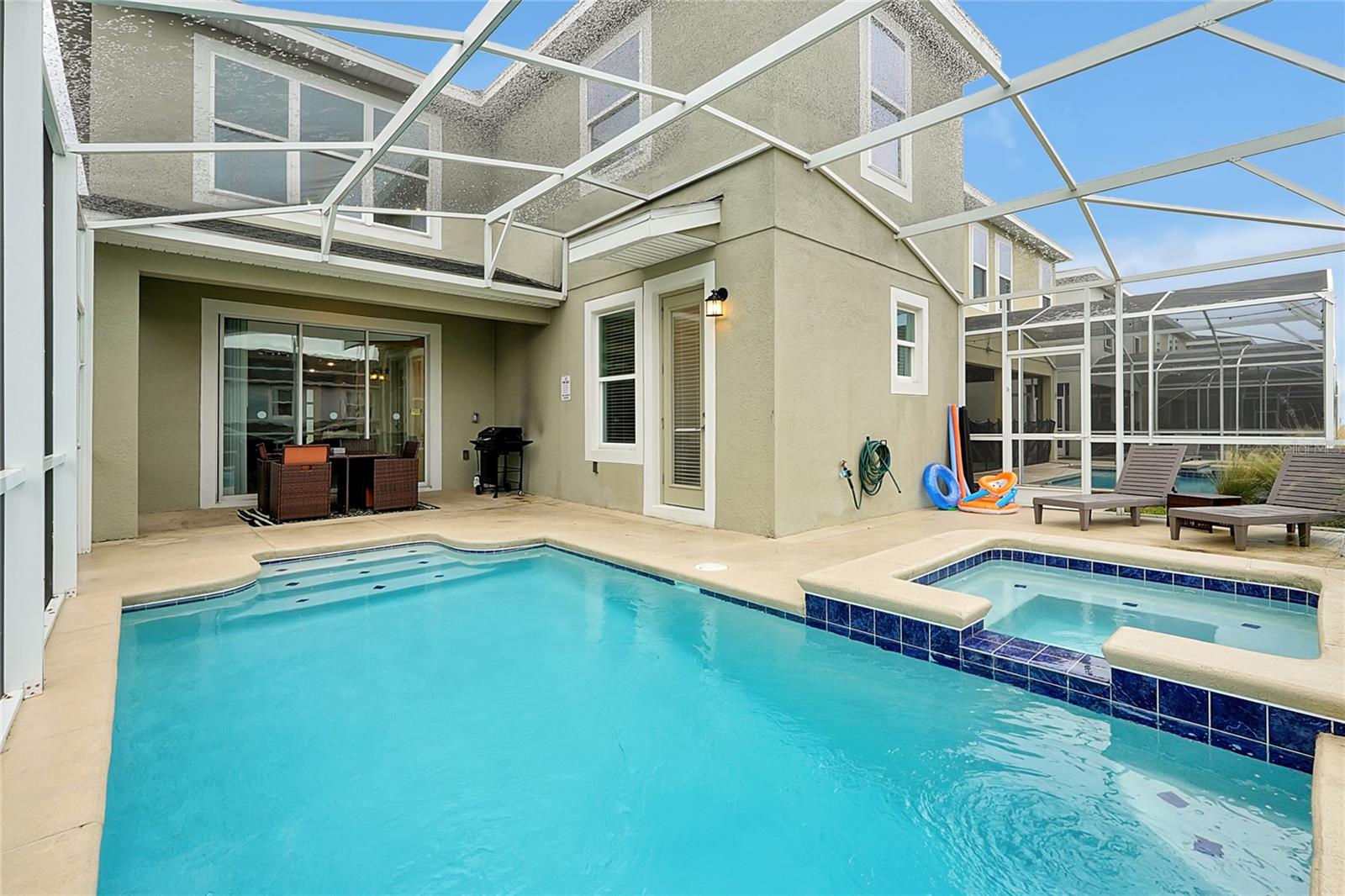 Image 38 of 47 For 1085 Leader Street