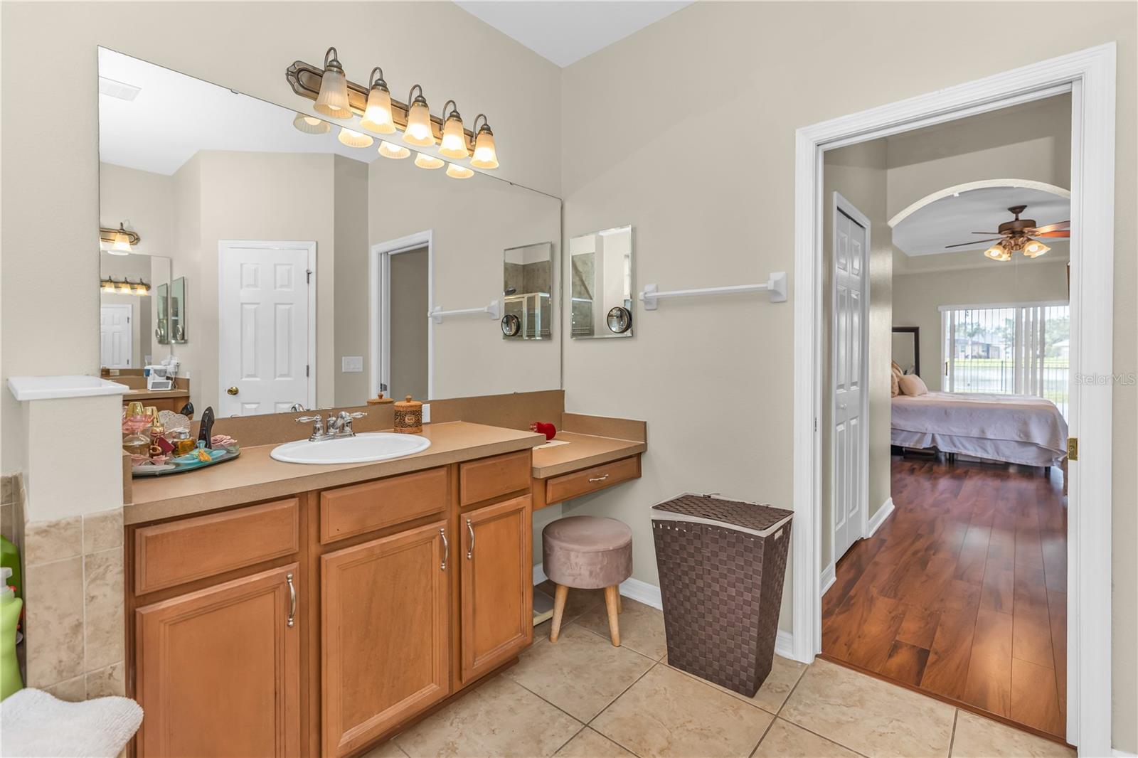 Image 18 of 43 For 2288 Holly Pine Circle