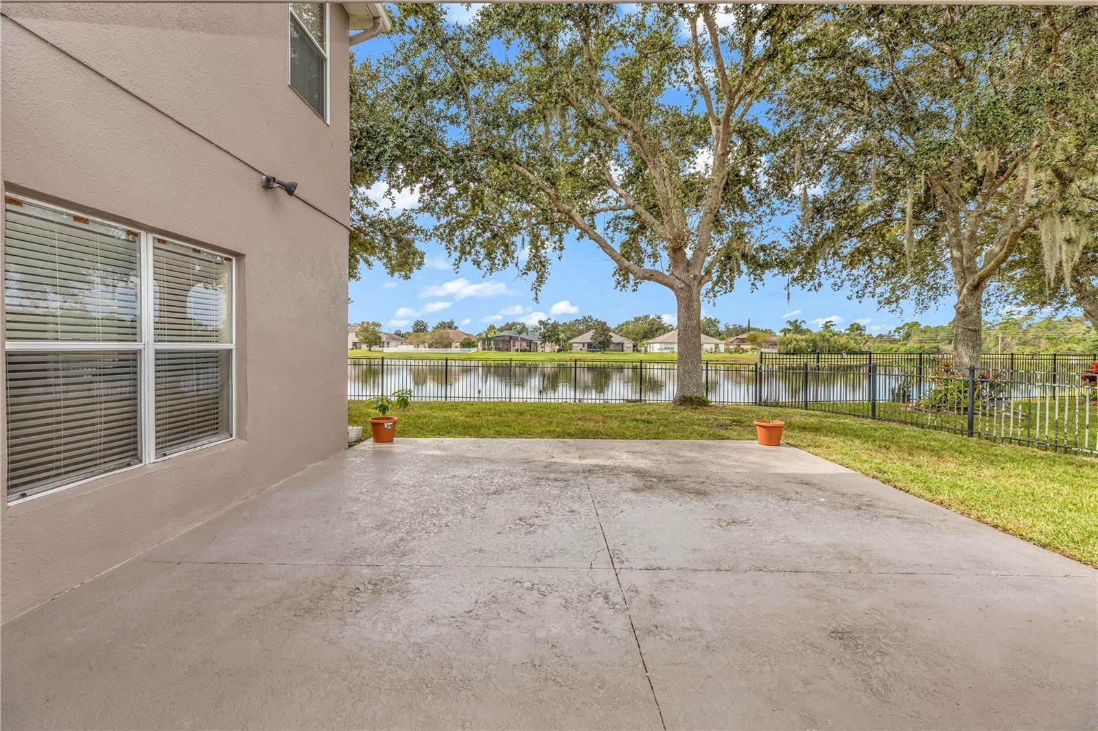 Image 37 of 43 For 2288 Holly Pine Circle