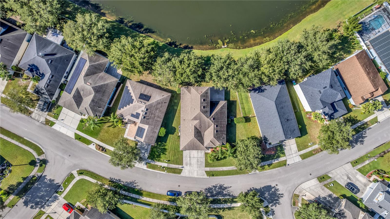 Image 38 of 43 For 2288 Holly Pine Circle