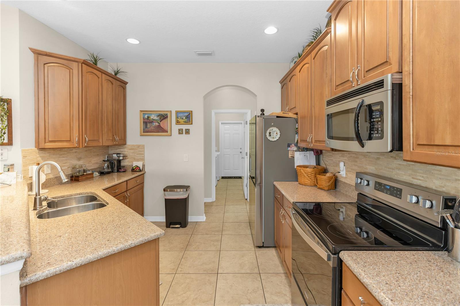 Image 9 of 43 For 2288 Holly Pine Circle