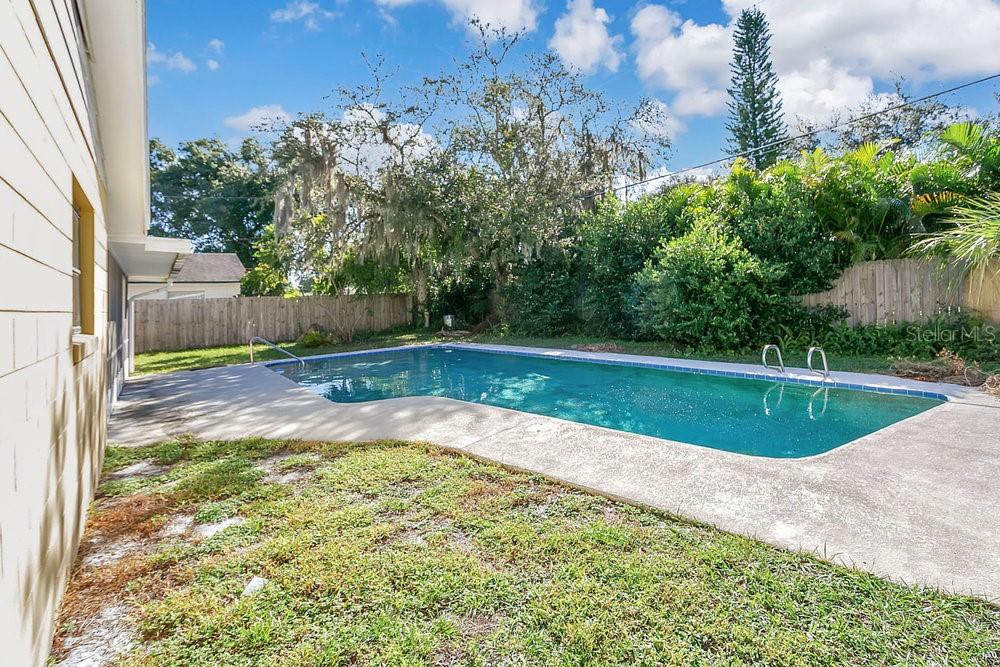 Image 22 of 24 For 2504 Dakota Trail